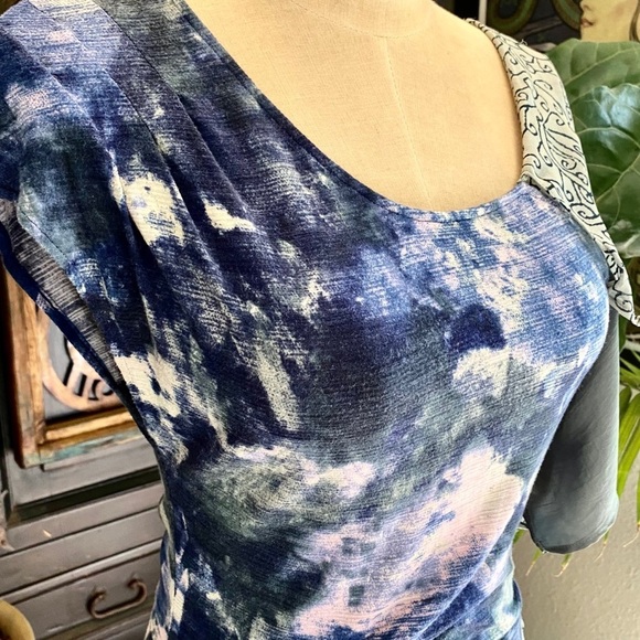 Anthropologie watercolor ruffled top - Picture 11 of 13